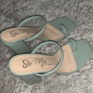 Minty heels